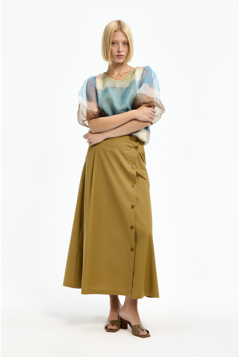 Jupe longue à boutonnière élégante