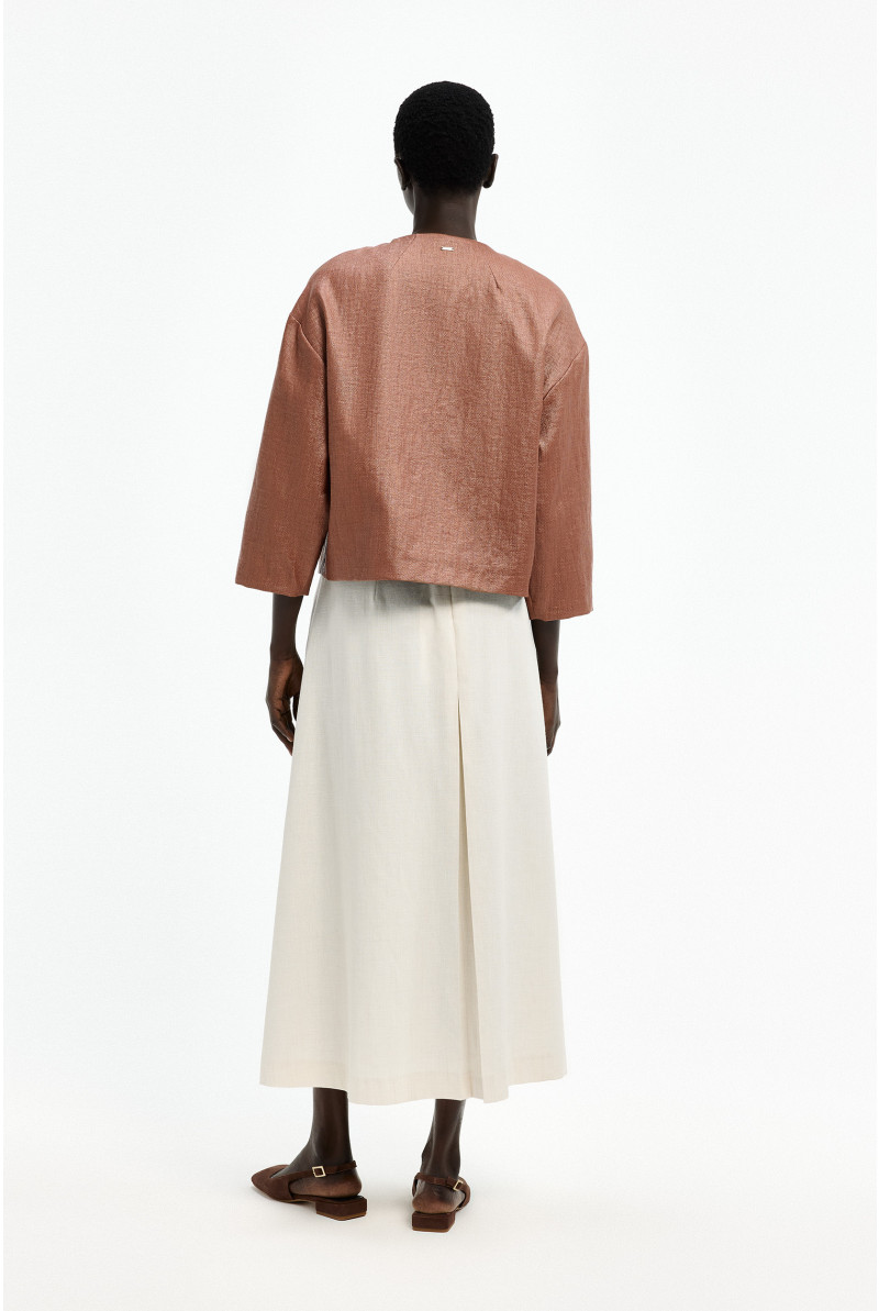 Geklede korte damesjas in raffia