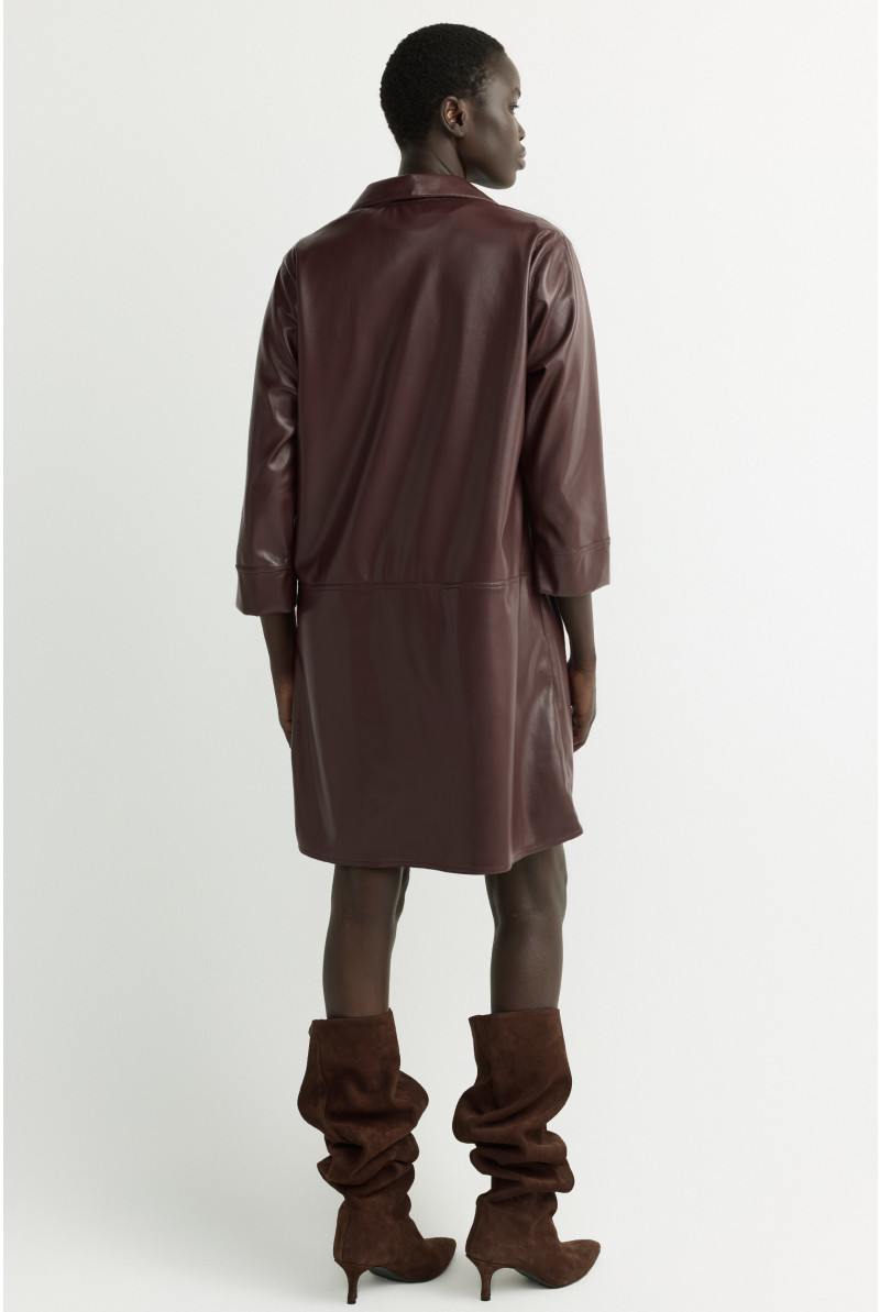 Kleid aus Kunstleder