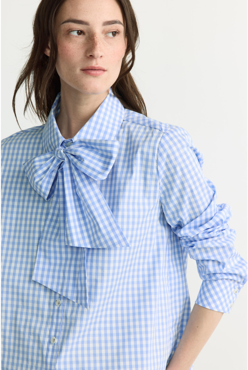 Checked shirt with detachable bow