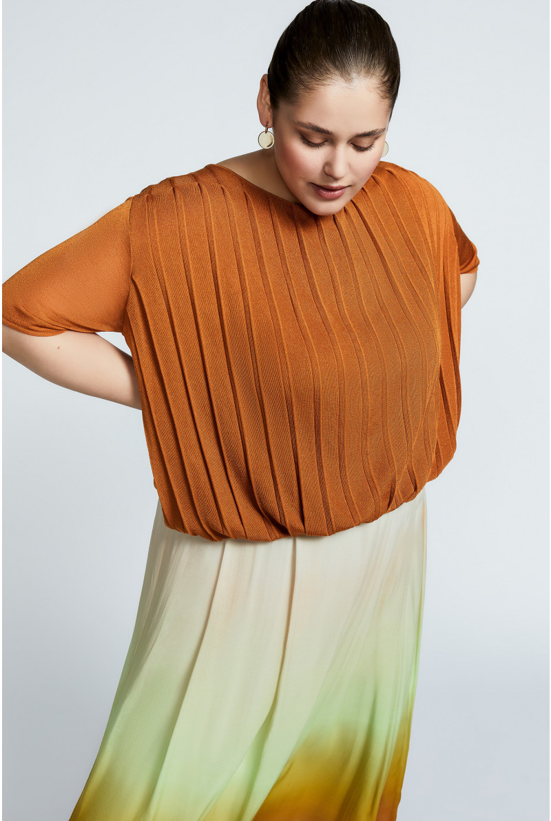 Pull met transparante mouwen