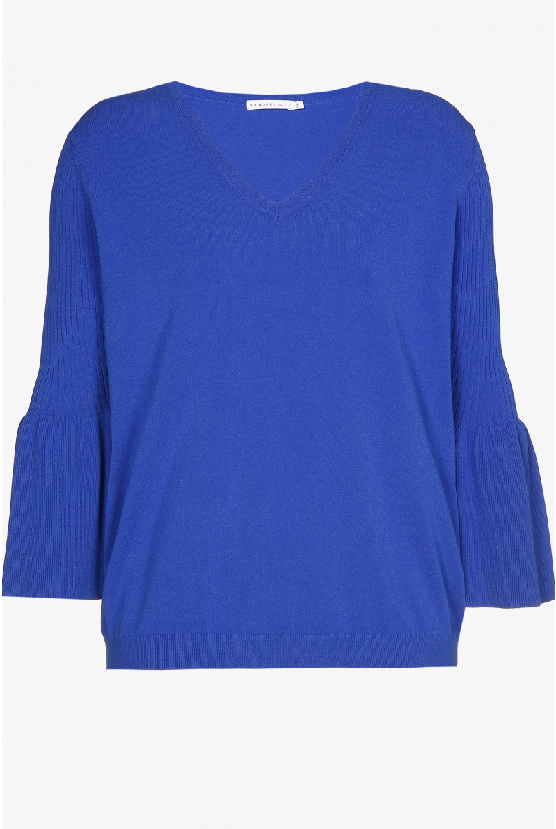 Pull avec manches à volant