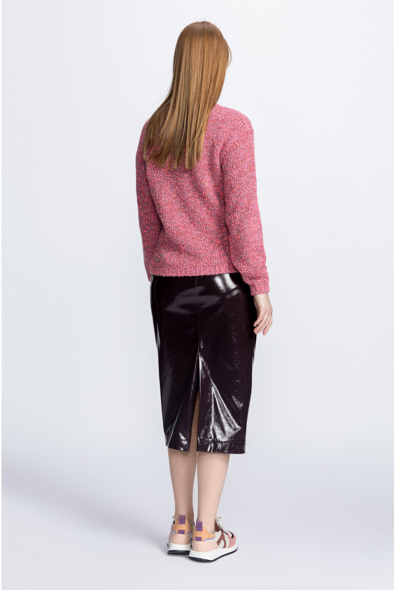 Pull tricoté avec pompon