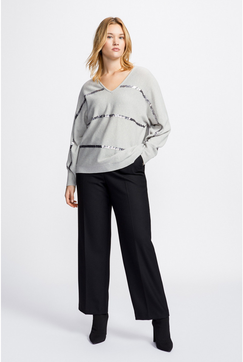 Wollpullover mit Pailletten