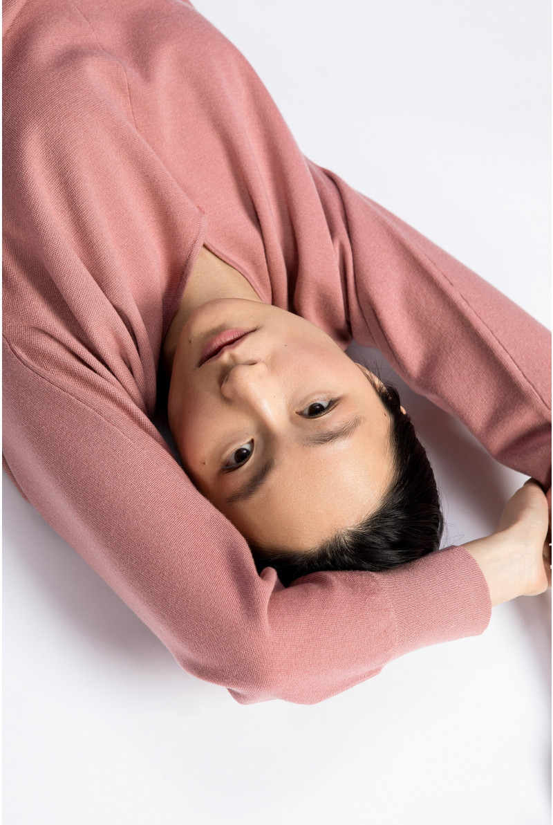 Leichter pullover, V-Ausschnitt