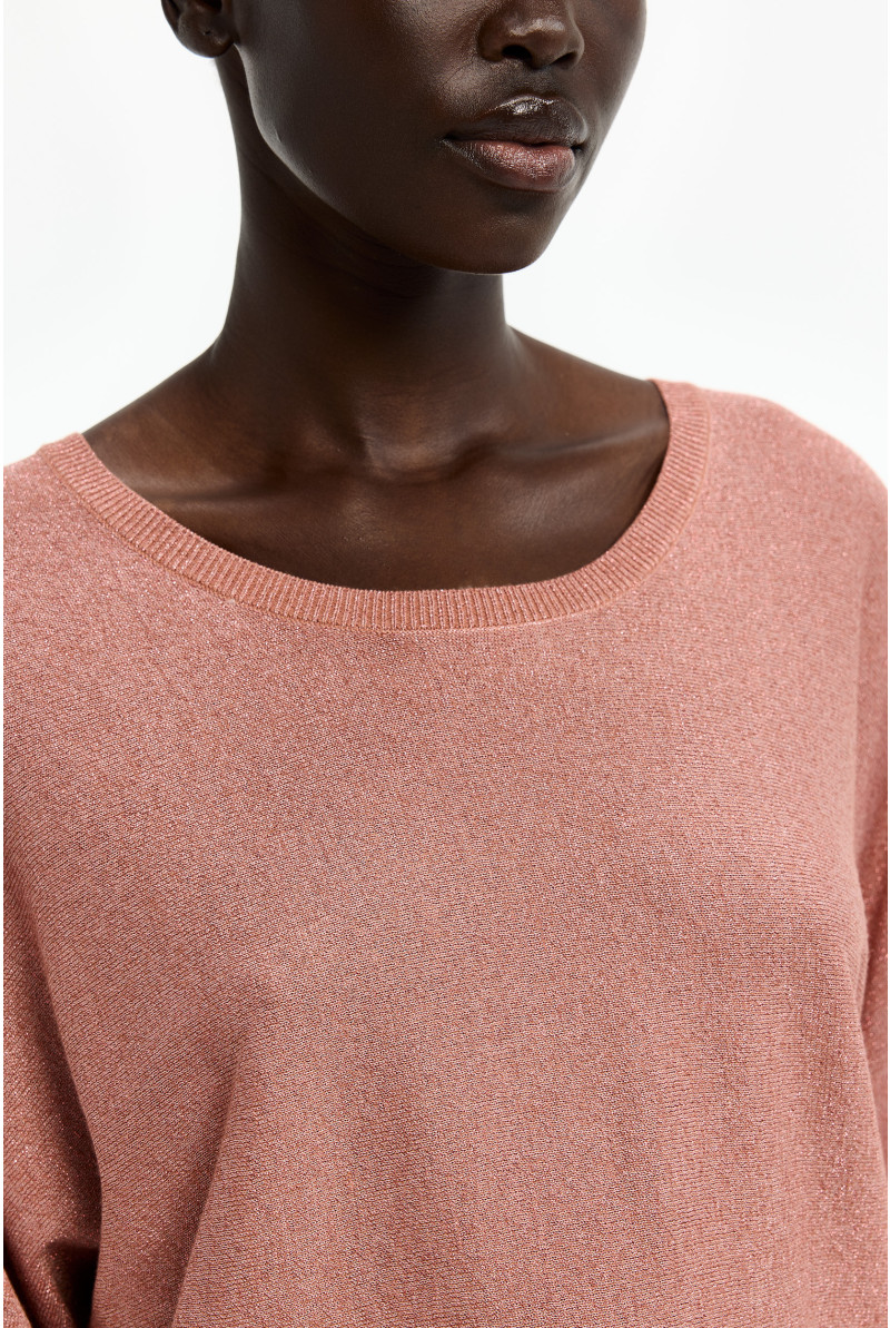 Soepelvallende lurex pull