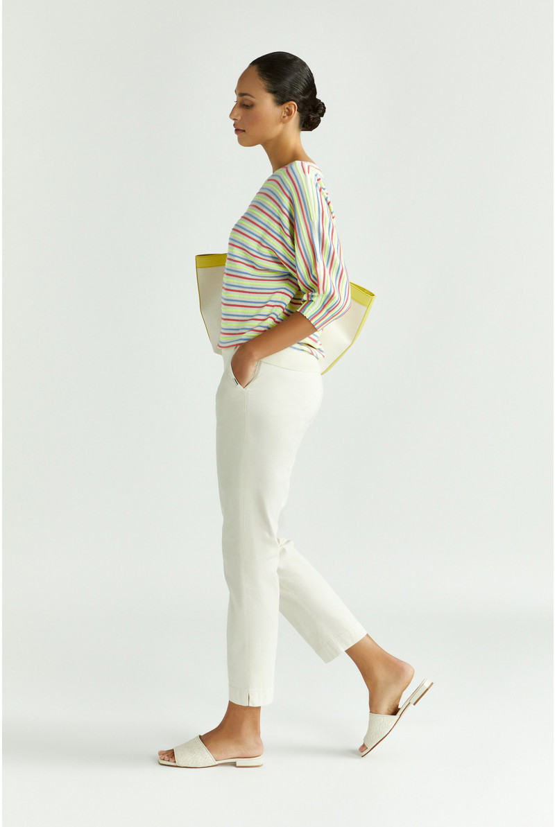 Pull rayé à manches bouffantes