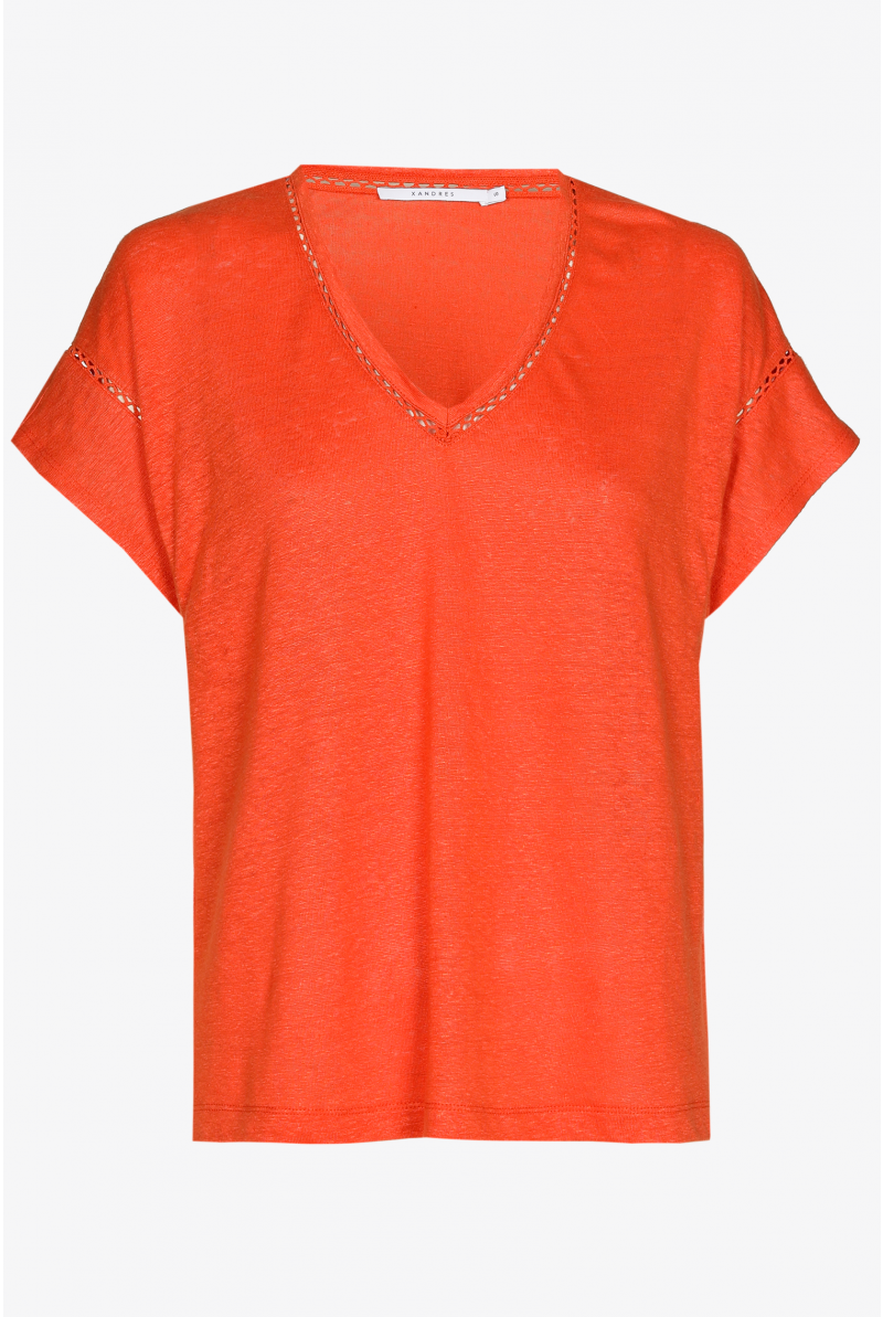 Linen T-shirt with lace