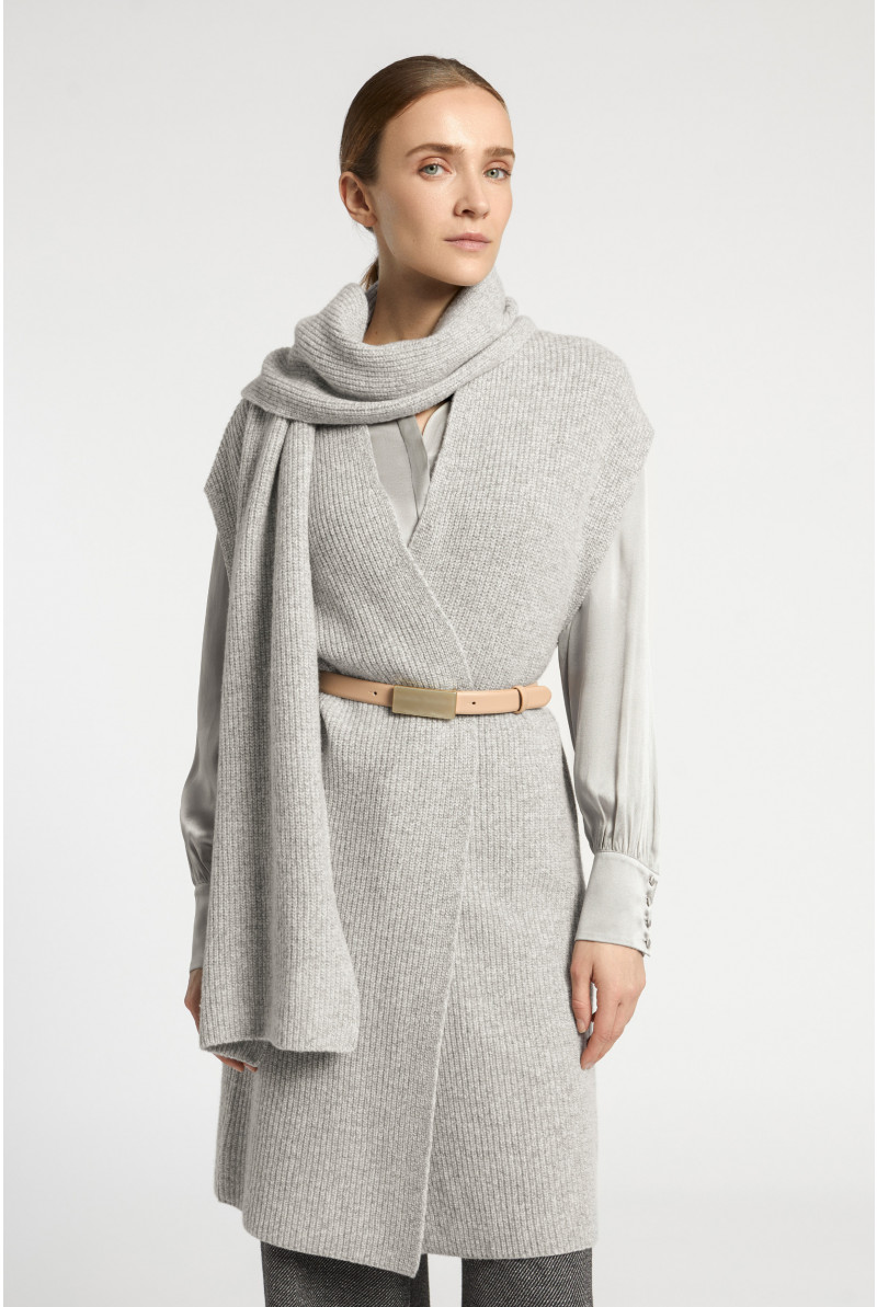 Long sleeveless cardigan