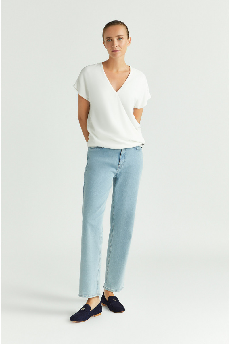 T-shirt with cache-coeur look