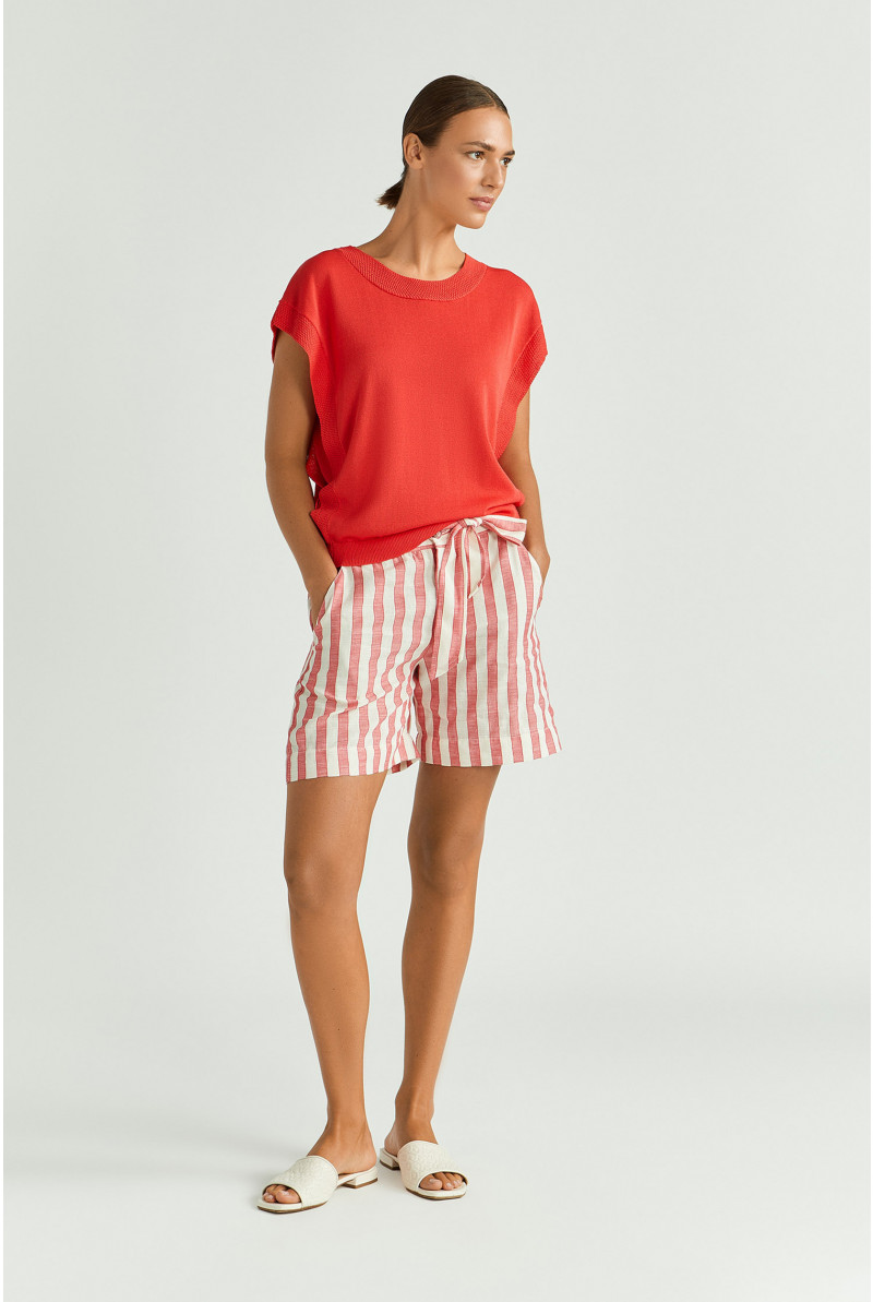 Pull sans manches avec bord fantaisie