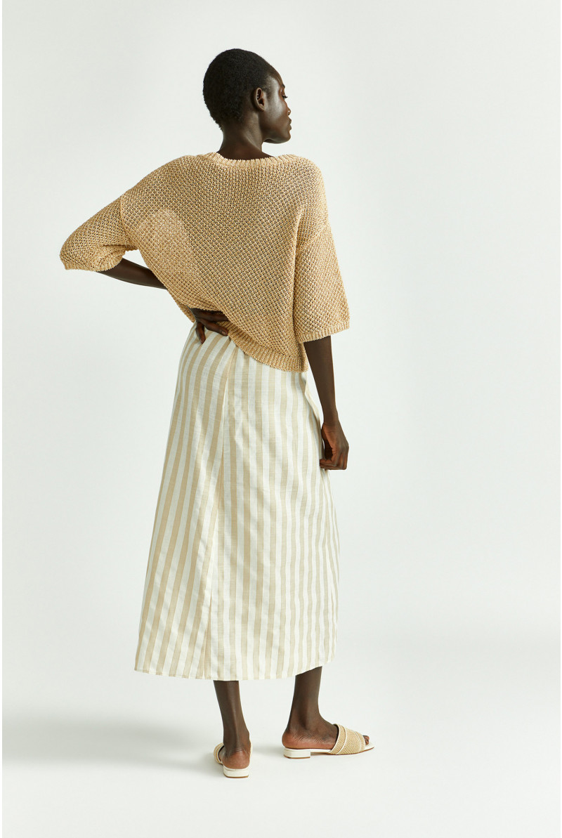 Zweifarbiger Pullover mit Struktur