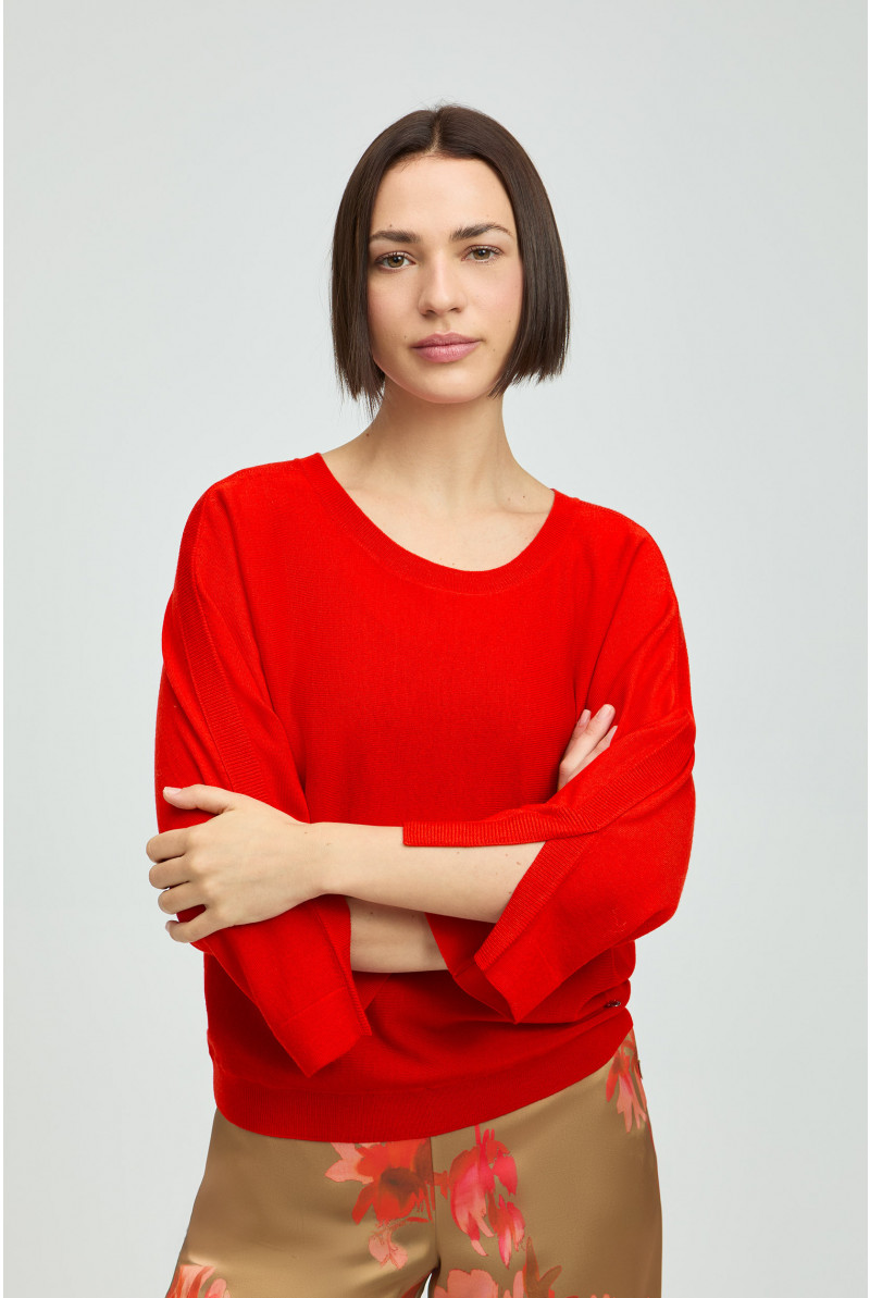 Lässiger Pullover aus feiner Merinowolle 