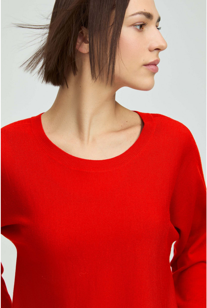 Lässiger Pullover aus feiner Merinowolle 