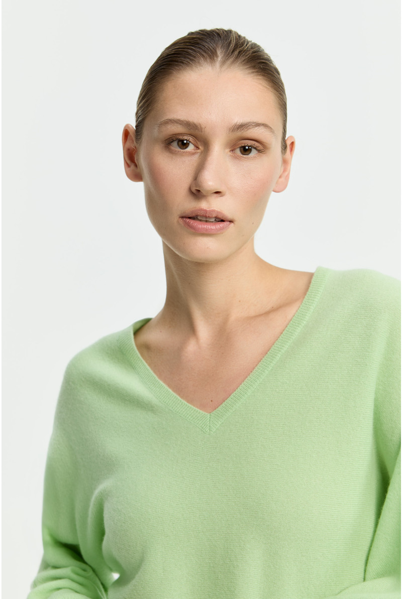 Pull chaud à encolure en V en cachemire