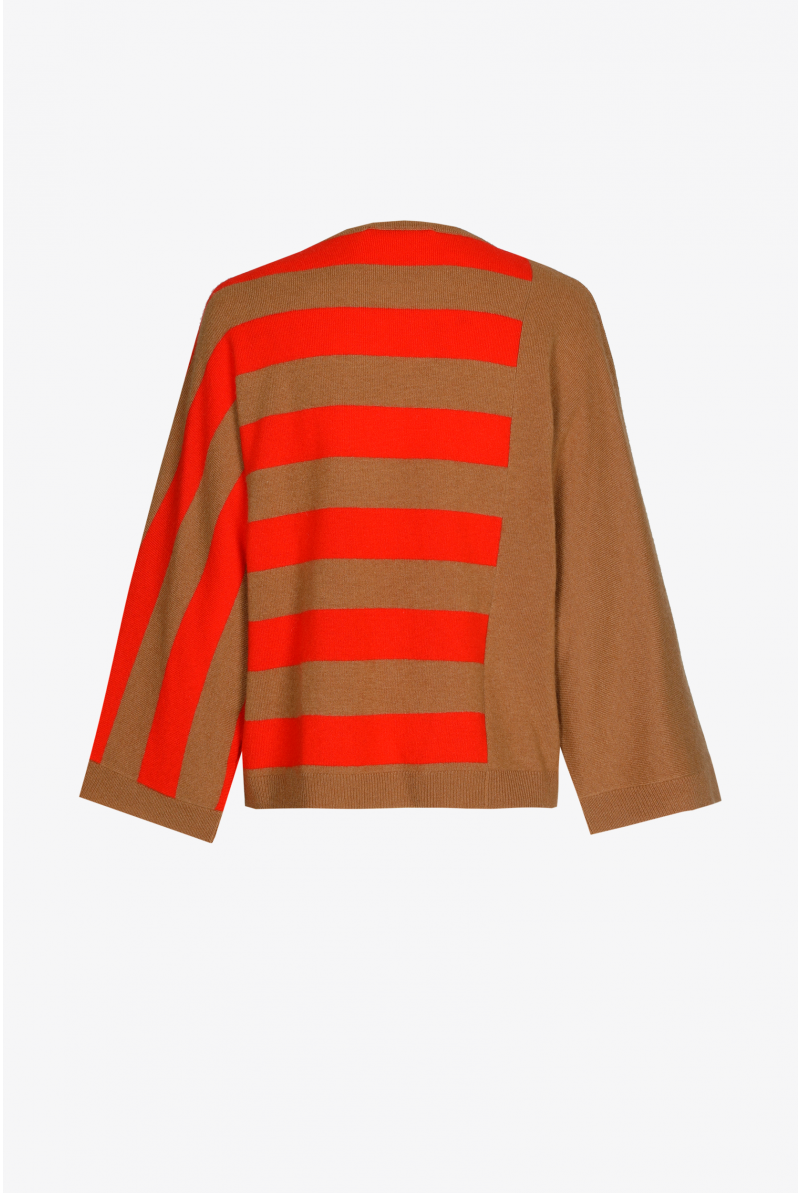Asymmetrische trui met strepen