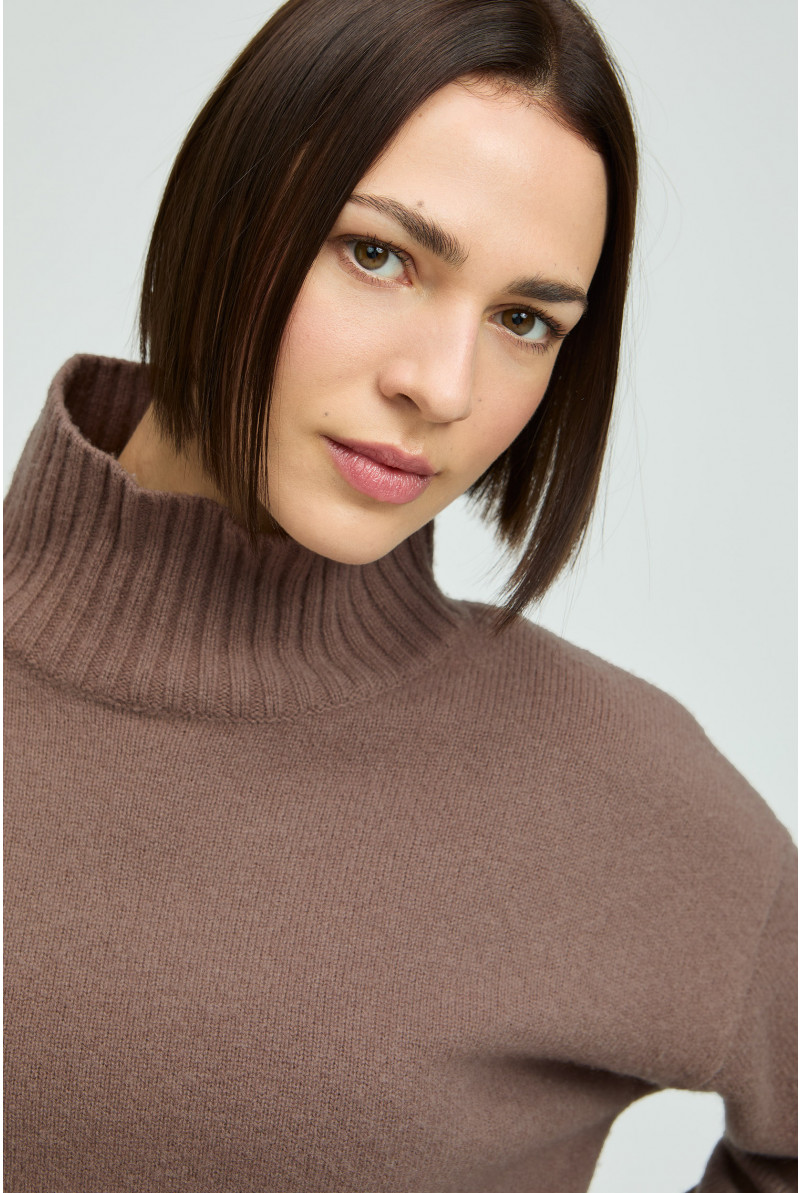 Oversized pull 