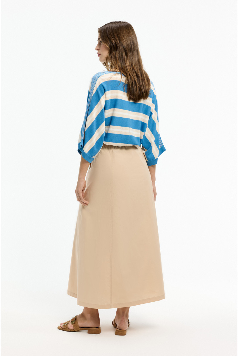 Weicher Pullover mit weiten Ärmeln