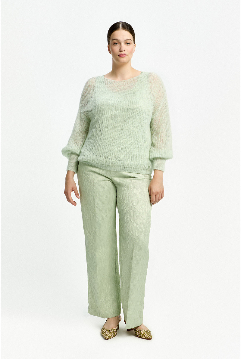 Loose-knit pullover in alpaca wool