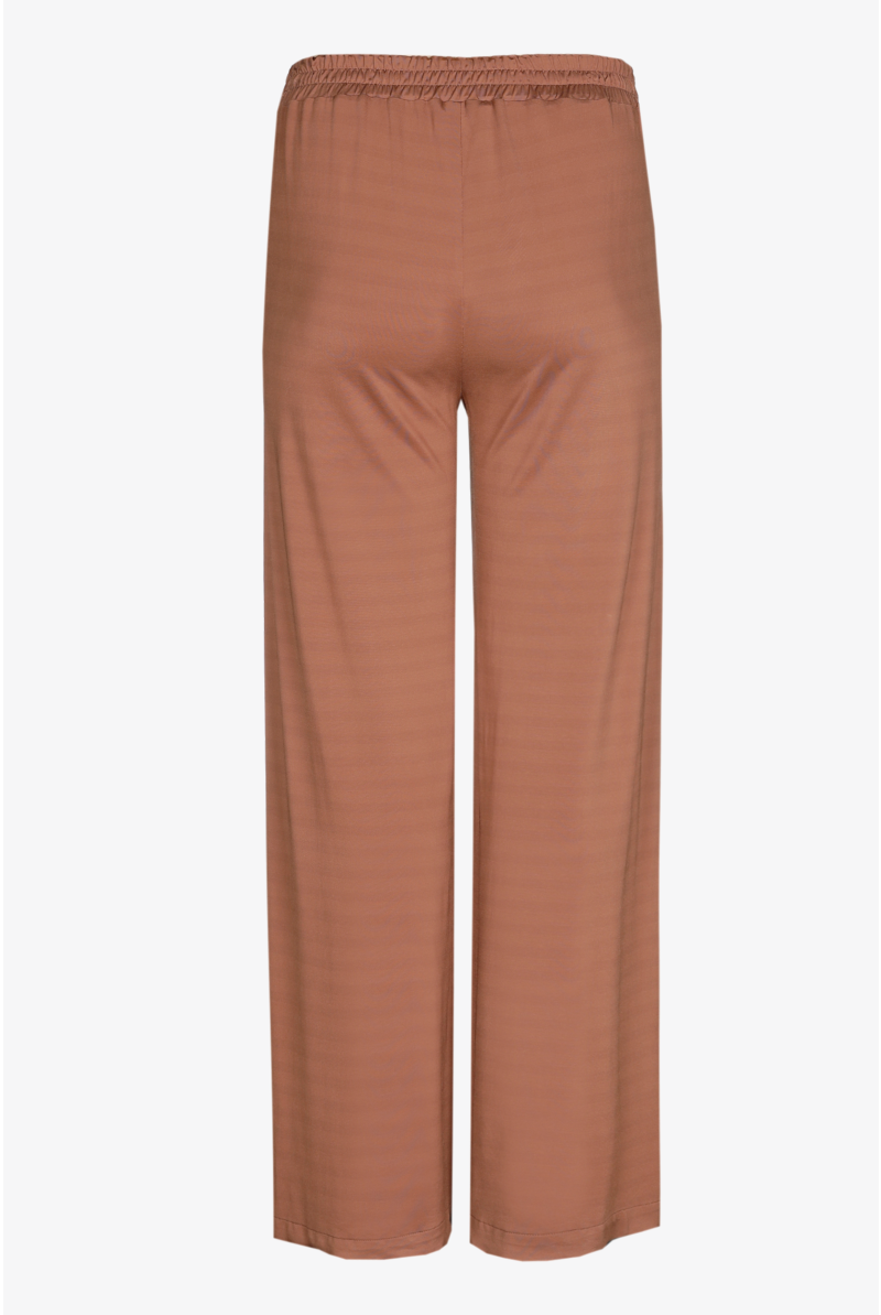 Trousers in comfortable stretch fabric