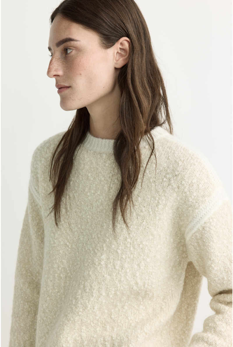 Bouclé-Pullover