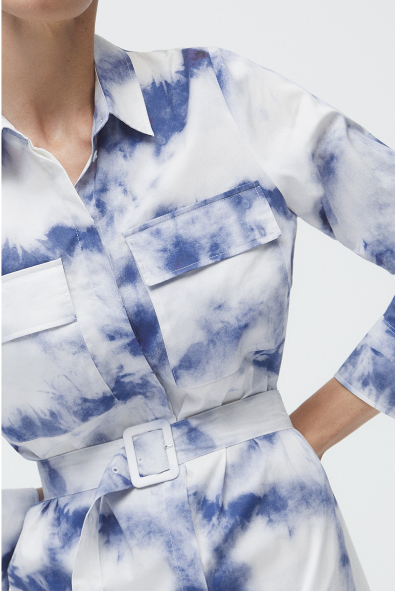 Robe-chemise bleue à imprimé blanc