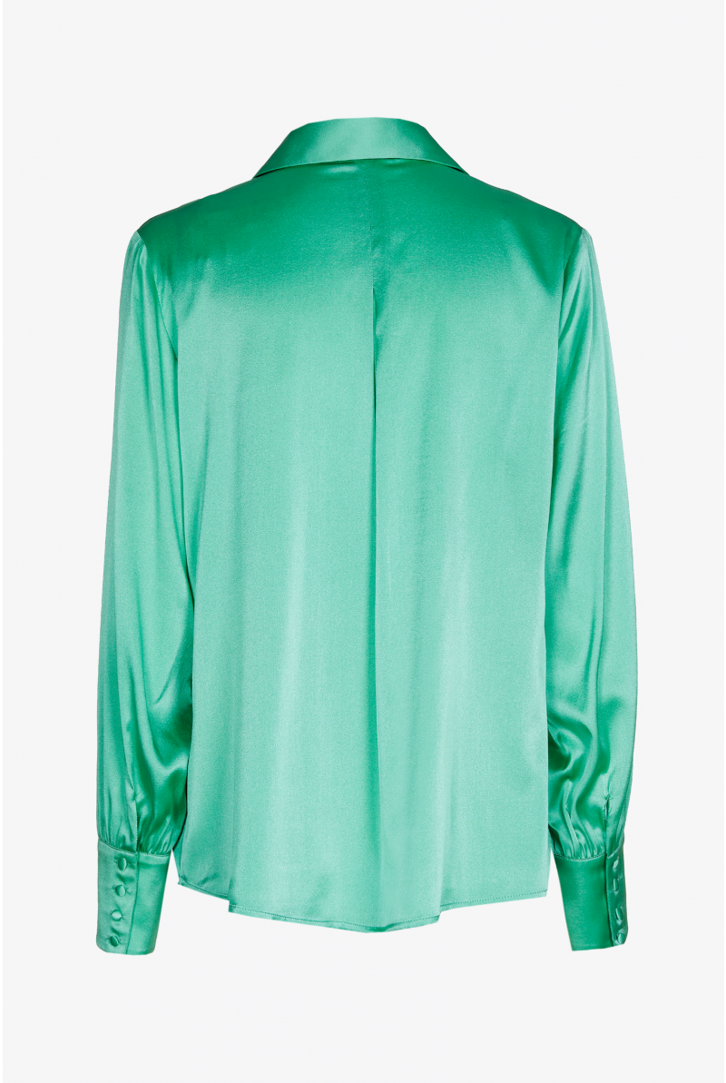 Blouse en satin habillée