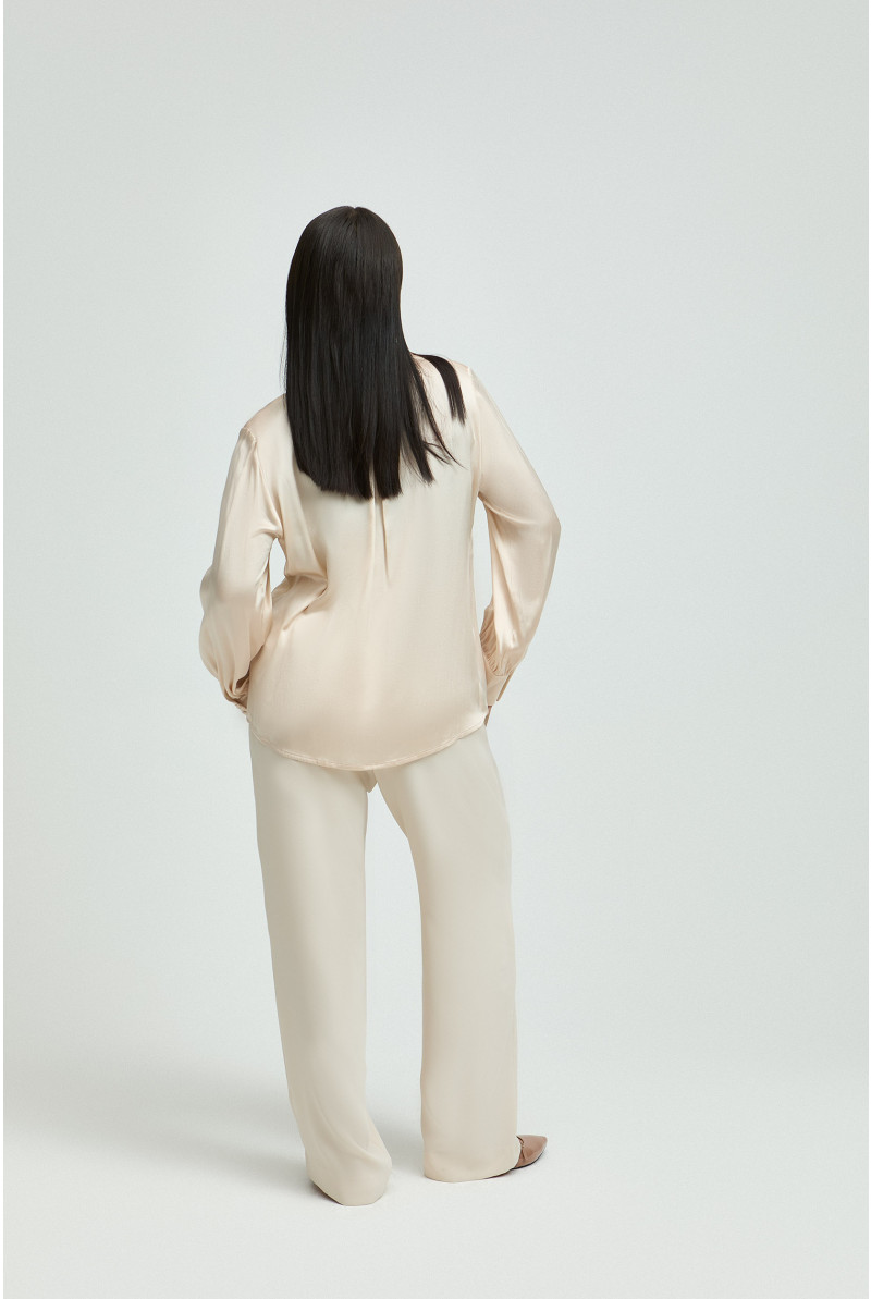 Klassieke hemdblouse in zijde