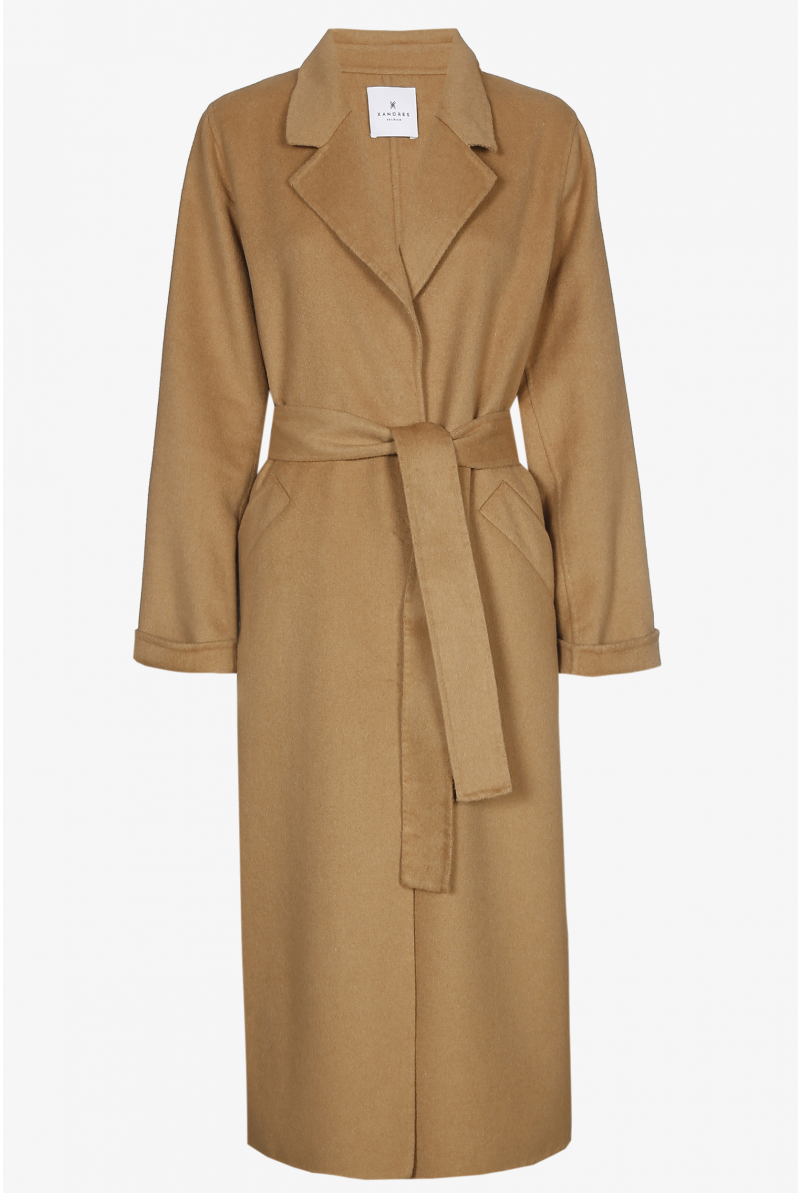 Coat in wool blend