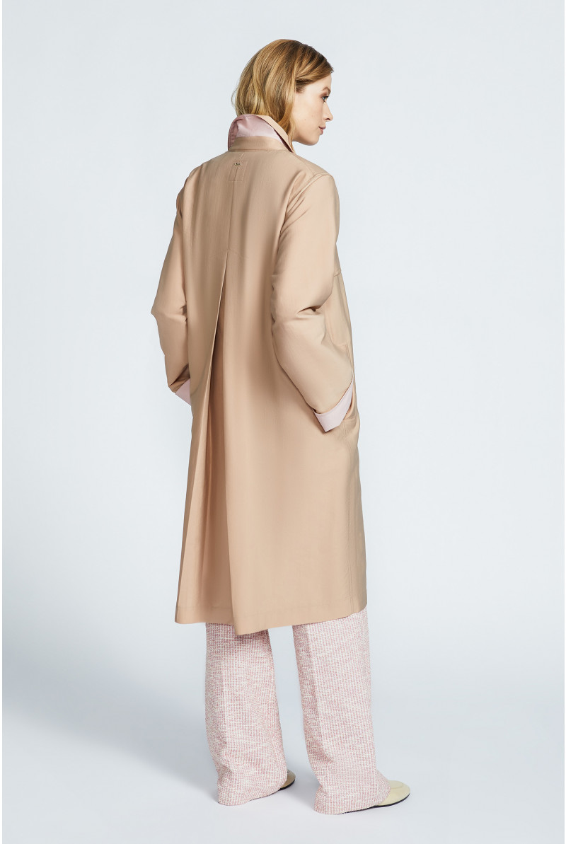 Trench coat with waist belt