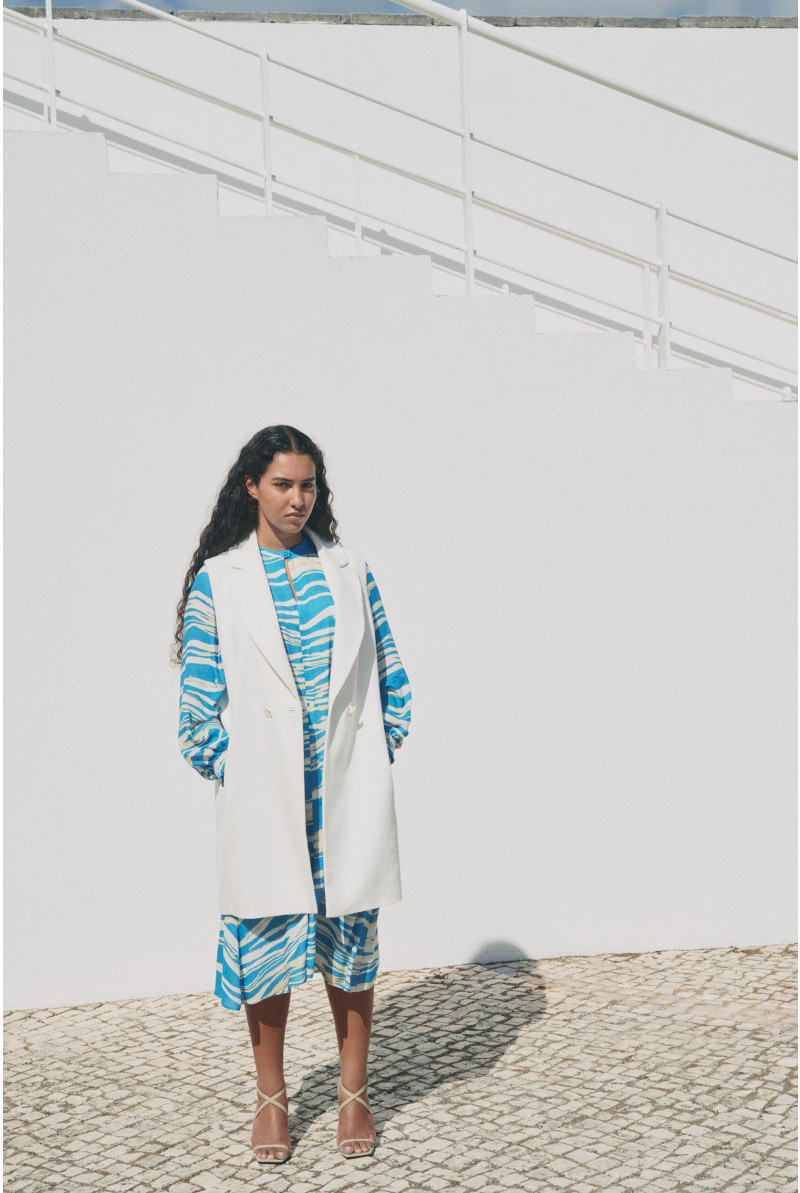 Robe maxi à manches bouffantes
