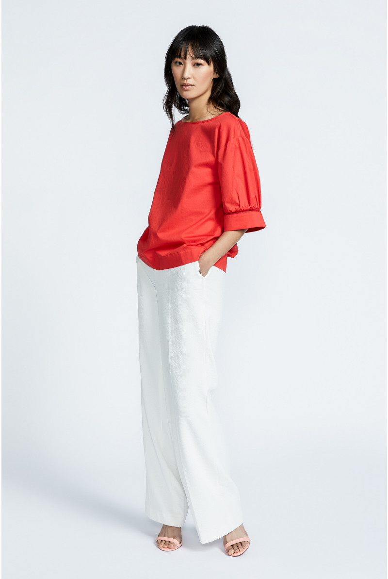 Oversized blouse with short sleeves
