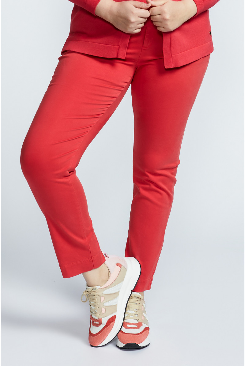 Zachte broek met smalle pijpen