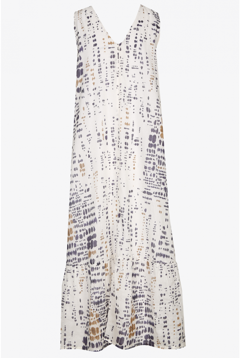 Maxi dress with batik print
