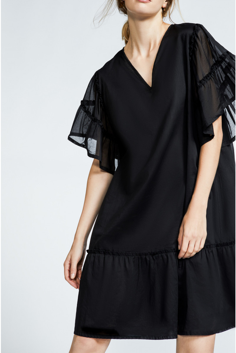 Dress with full-length sleeves