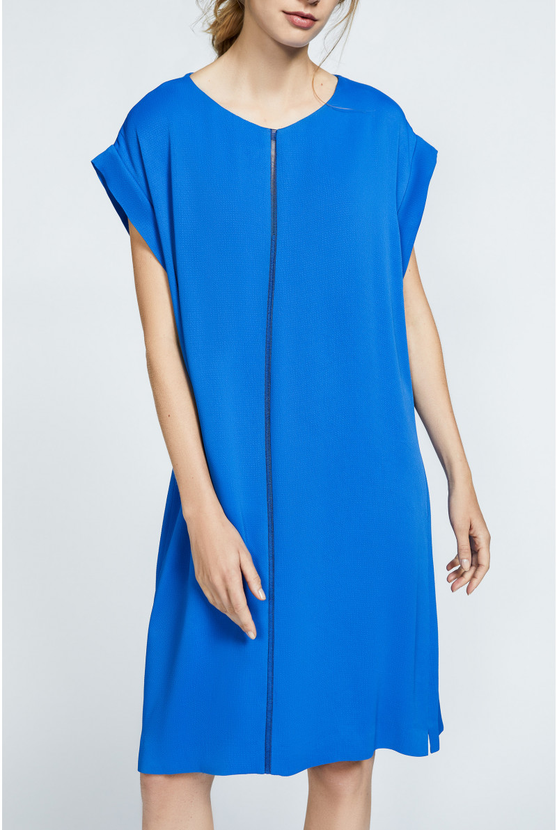 Robe à encolure ronde