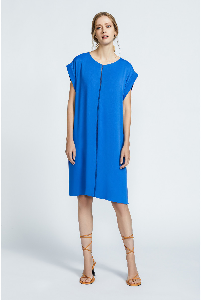 Robe à encolure ronde