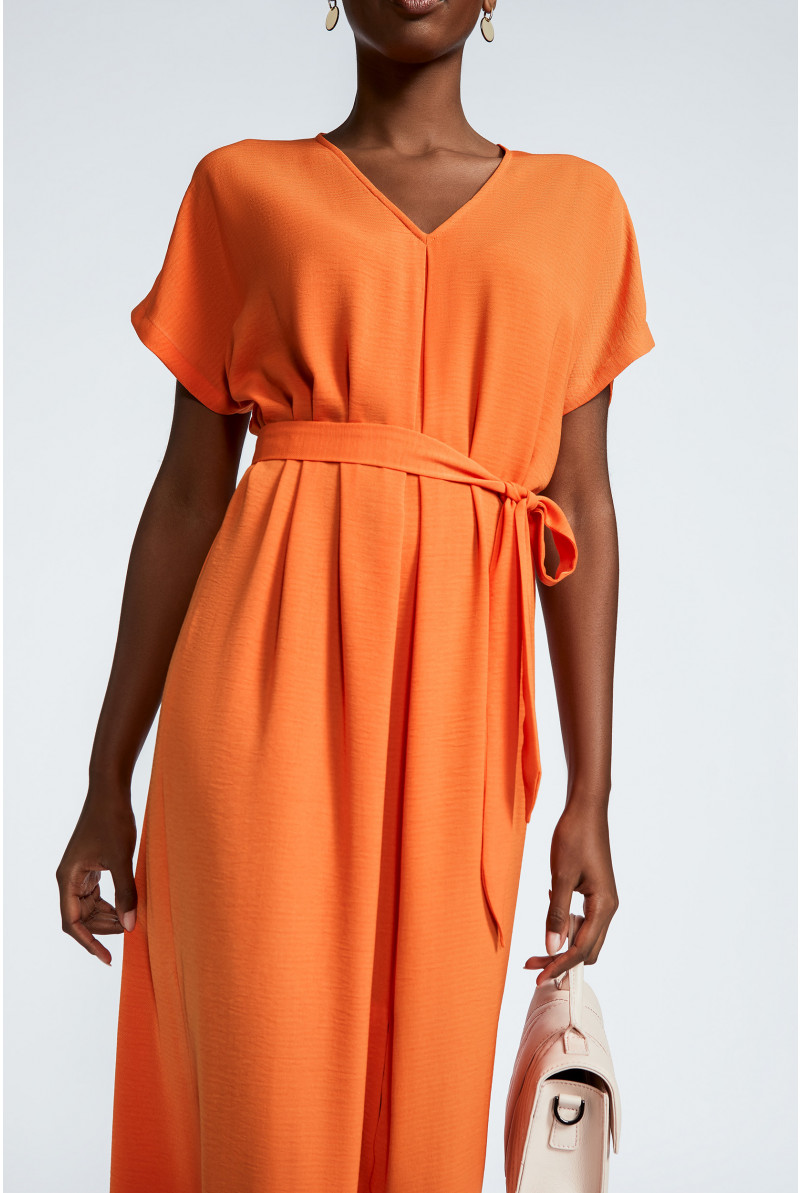 Summery dress in crepe fabric