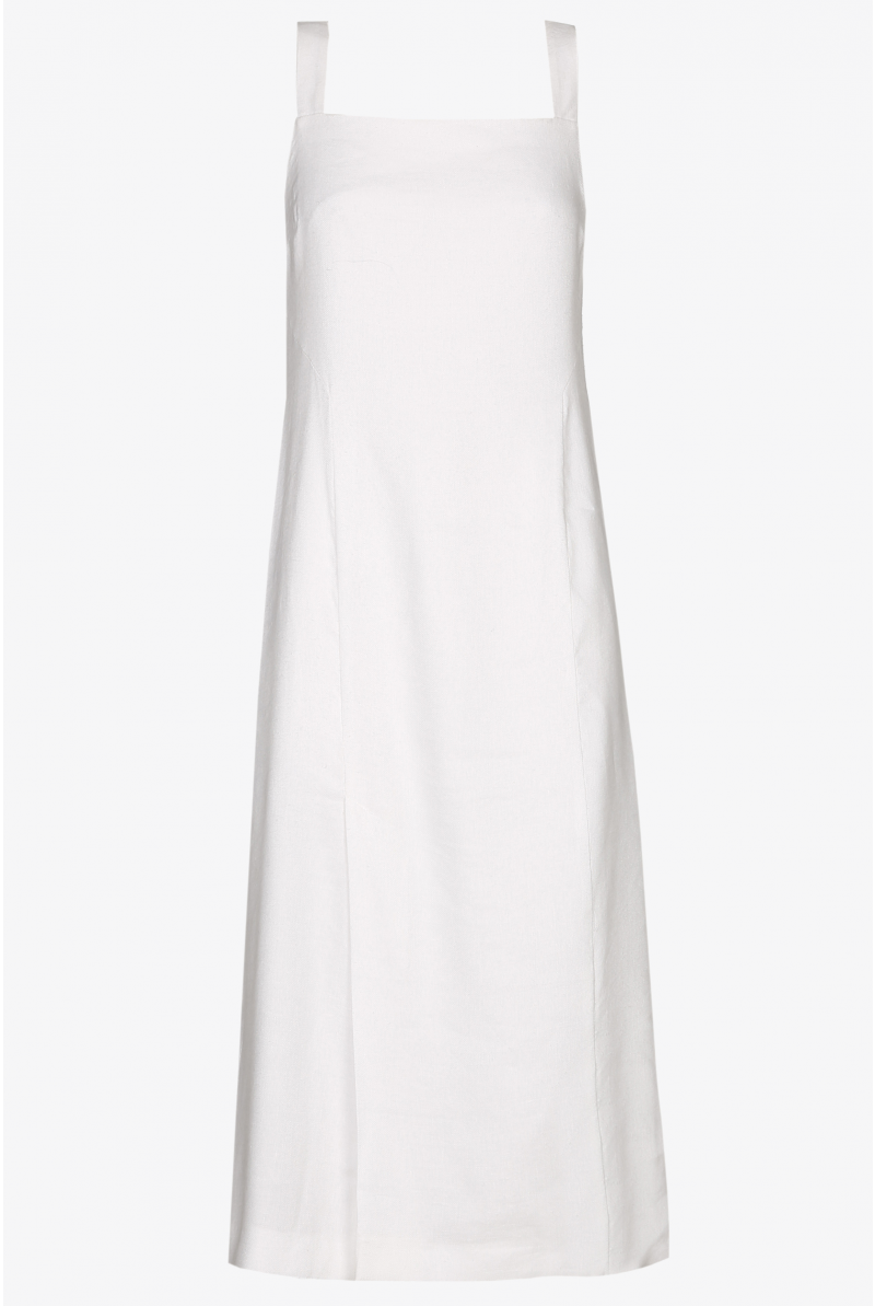 Sleeveless fitted dress