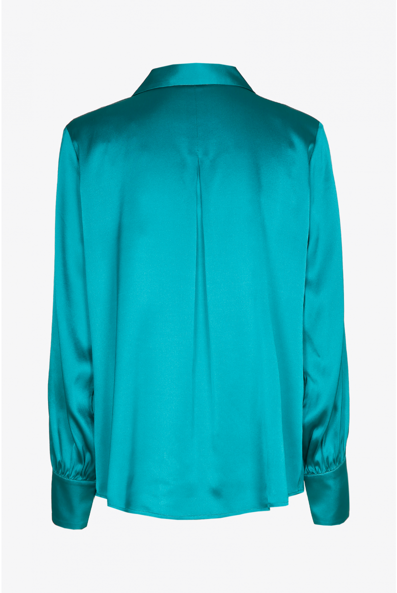 Silk blouse with shirt collar