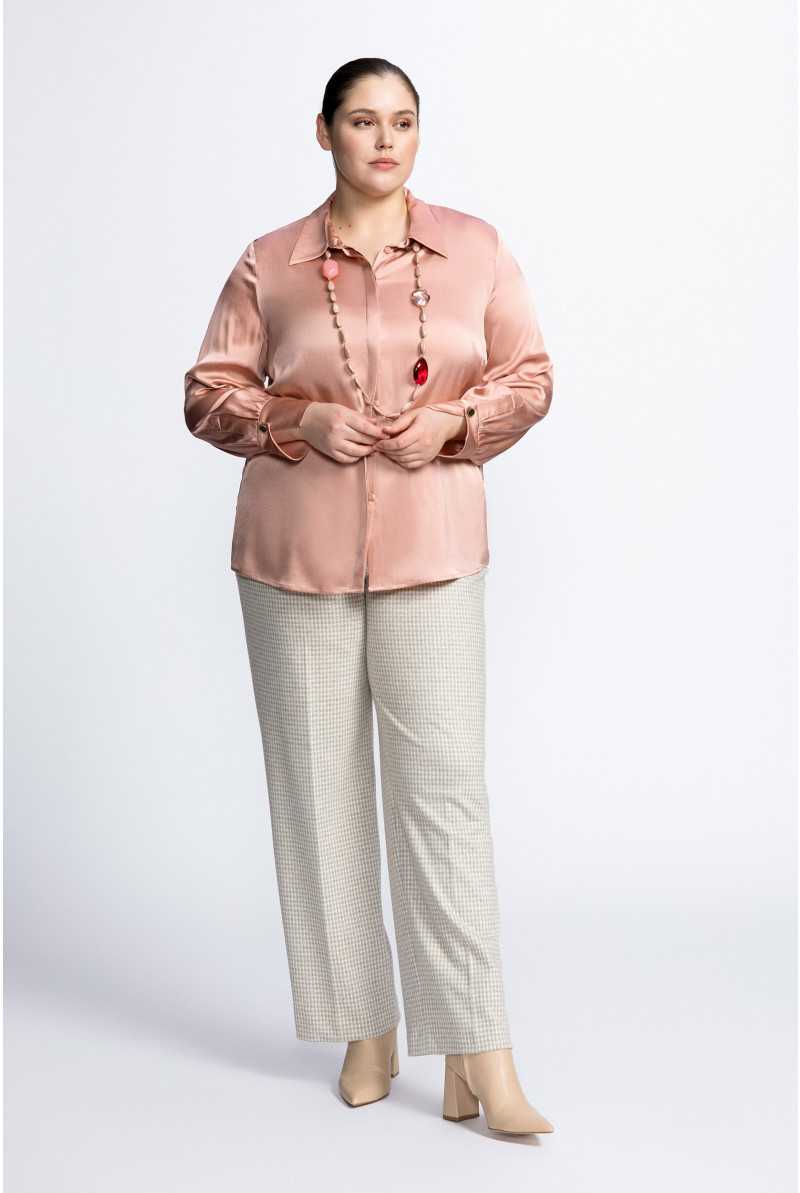 Blouse en soie avec col de chemise