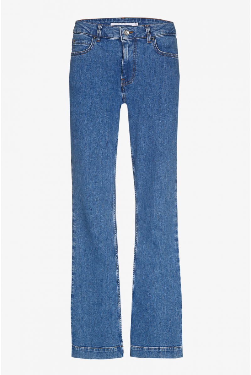 Jean à jambes larges