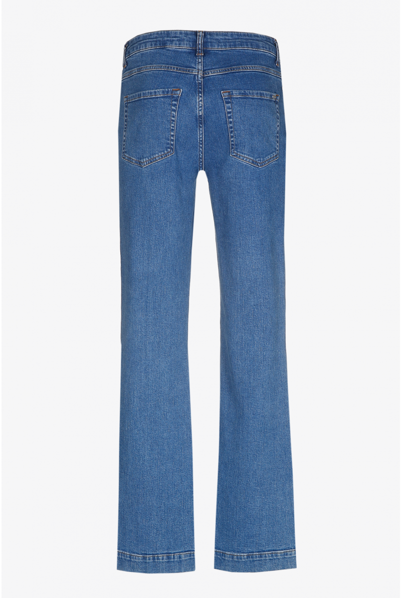 Jean à jambes larges
