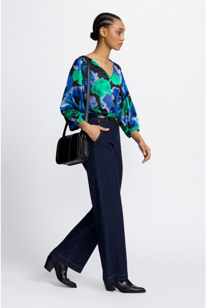Jeans mit weitem Bein