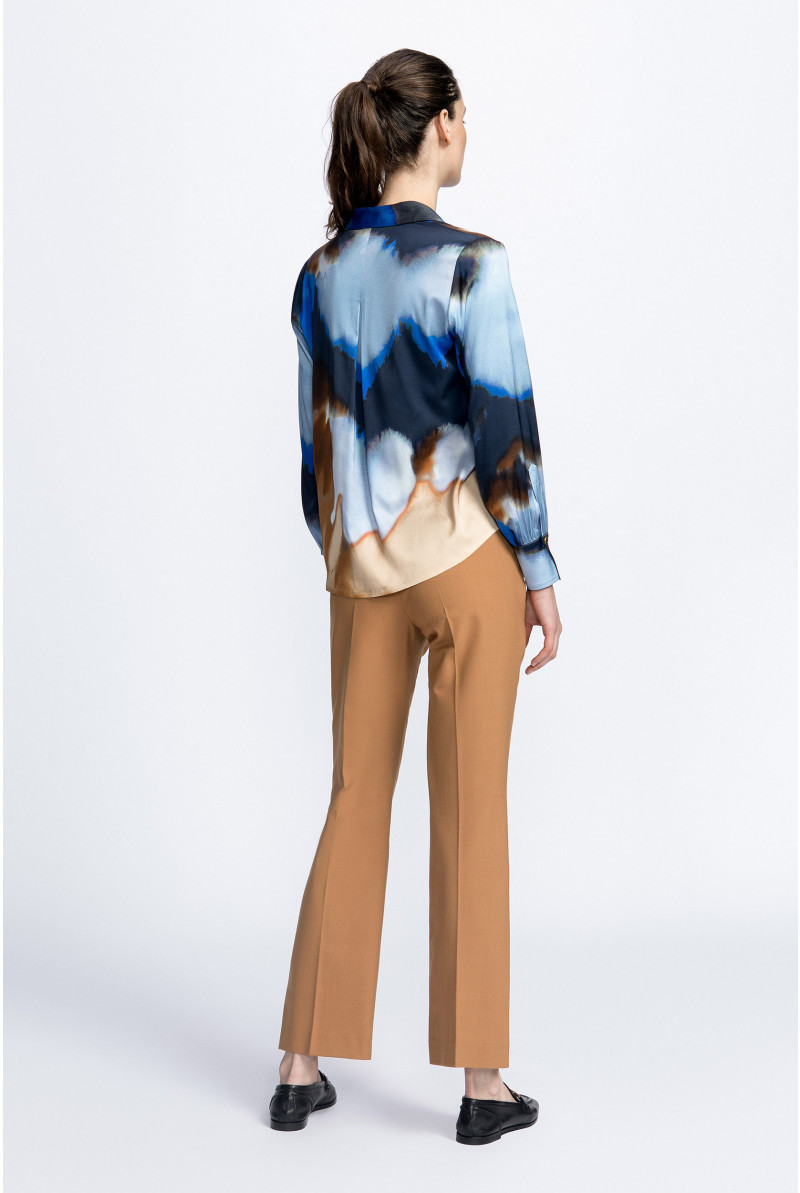 Blouse à motif microscopique