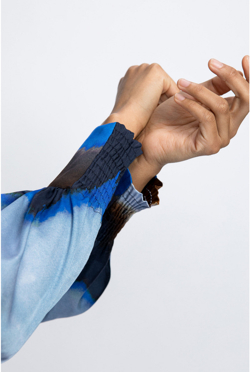 Robe à motif microscopique