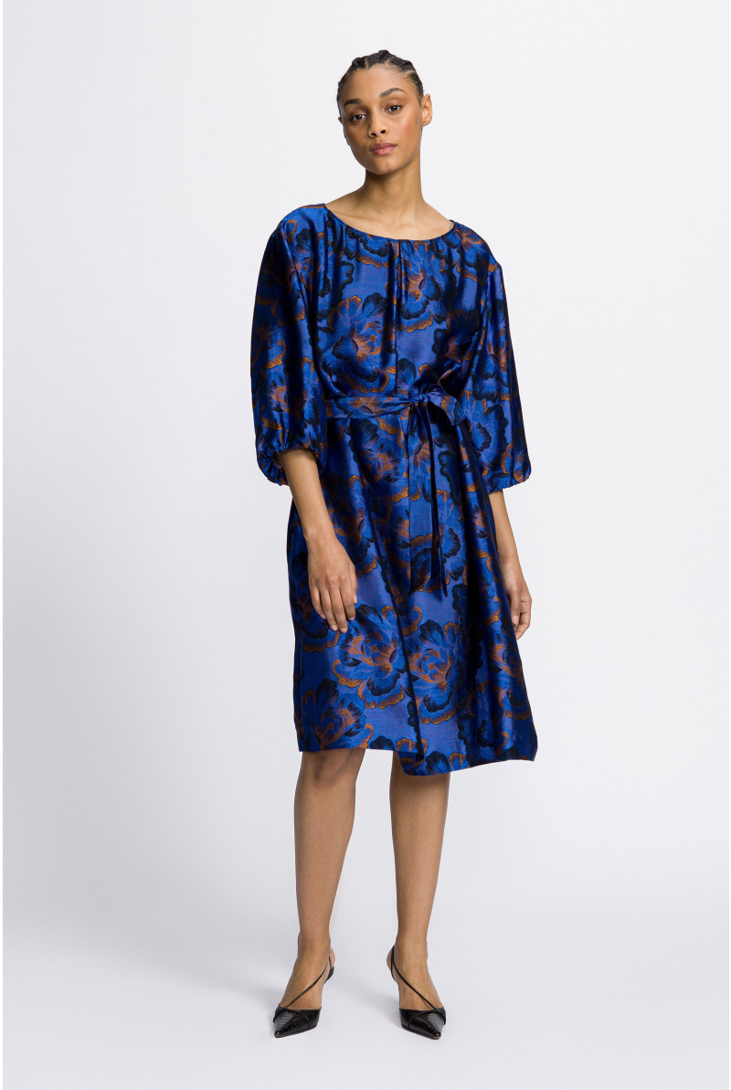 Dress in jacquard