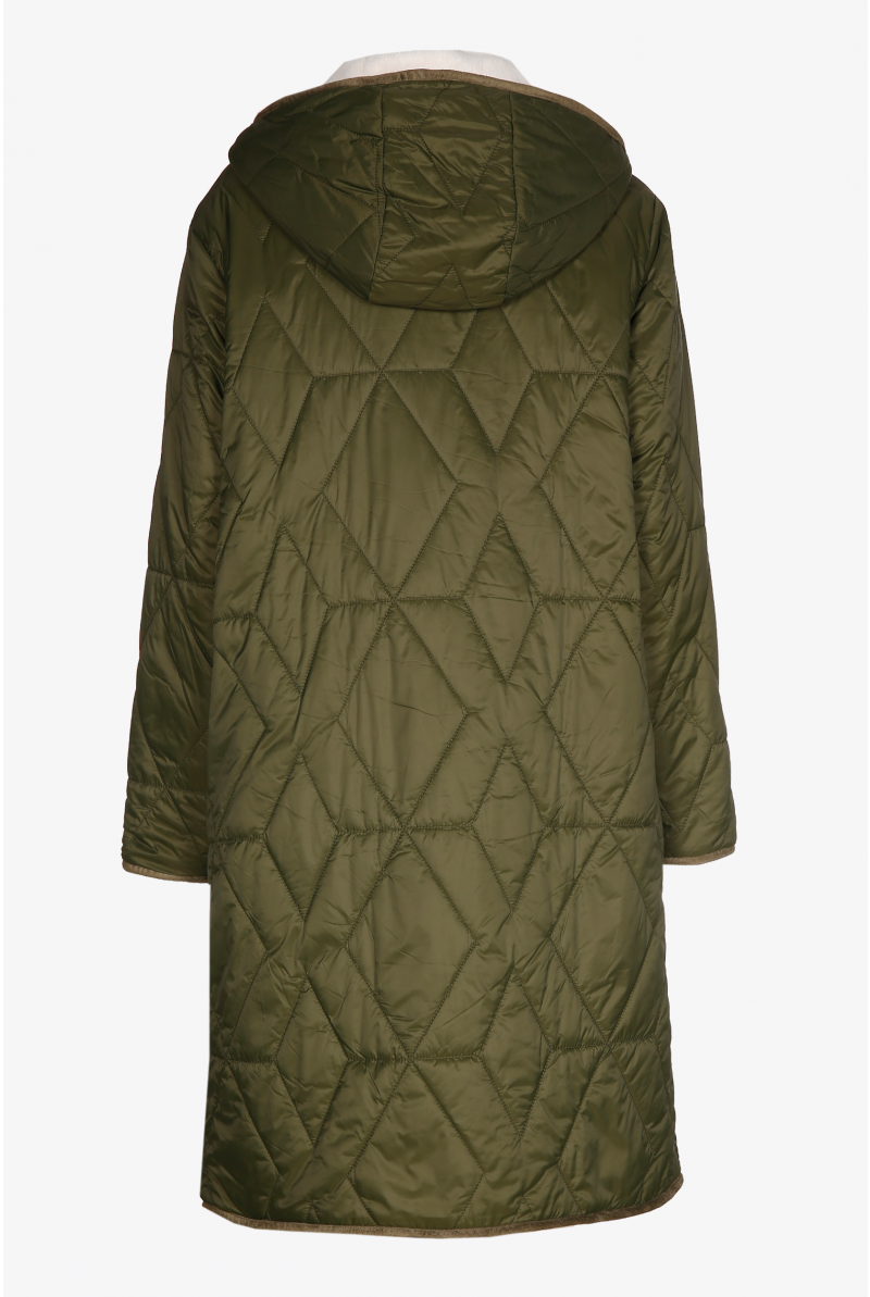 Veste réversible contenant de la fausse fourrure