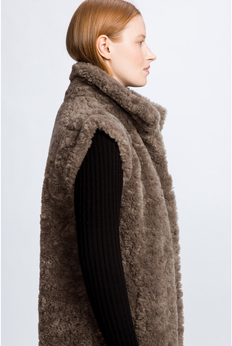 Manteau teddy sans manches