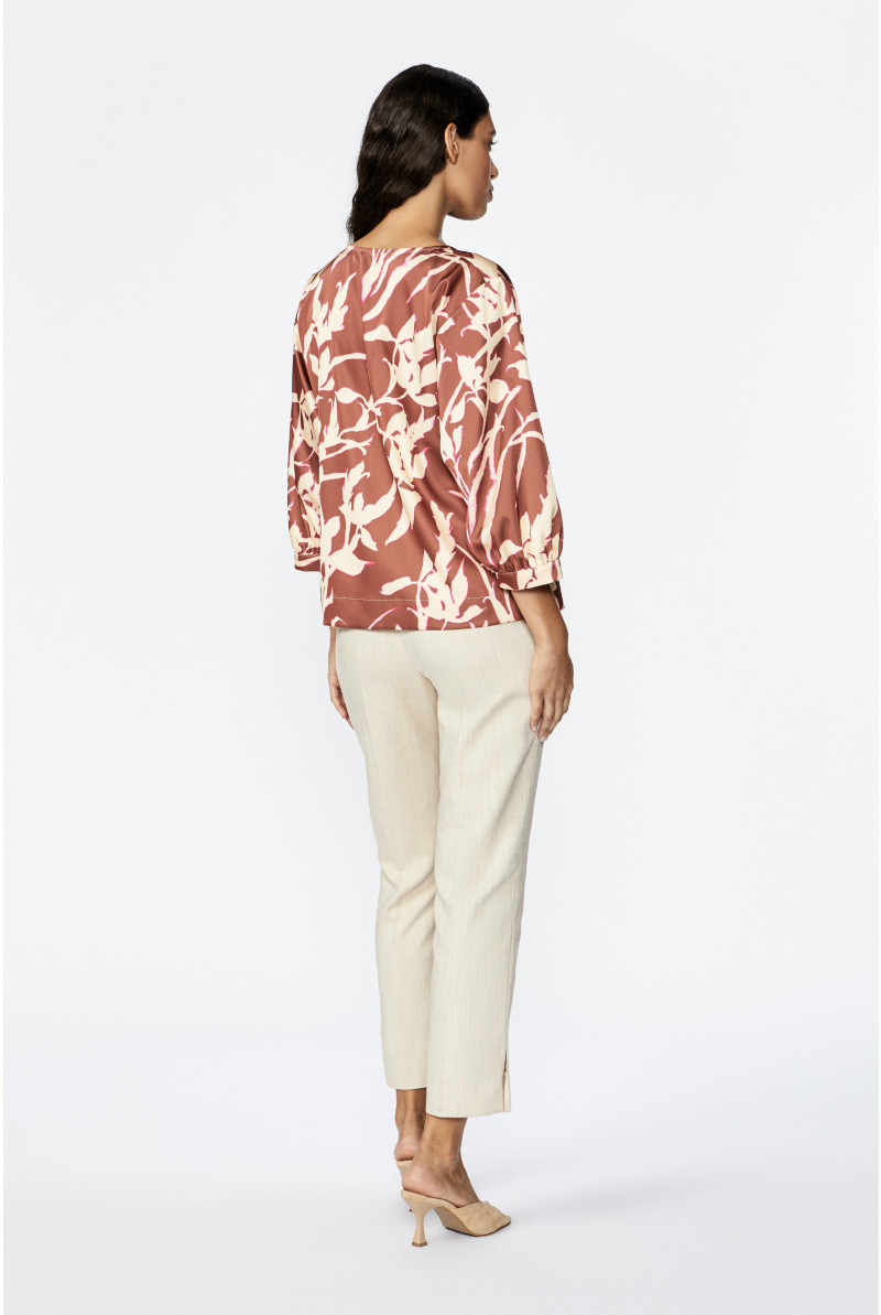 Blouse with original floral print